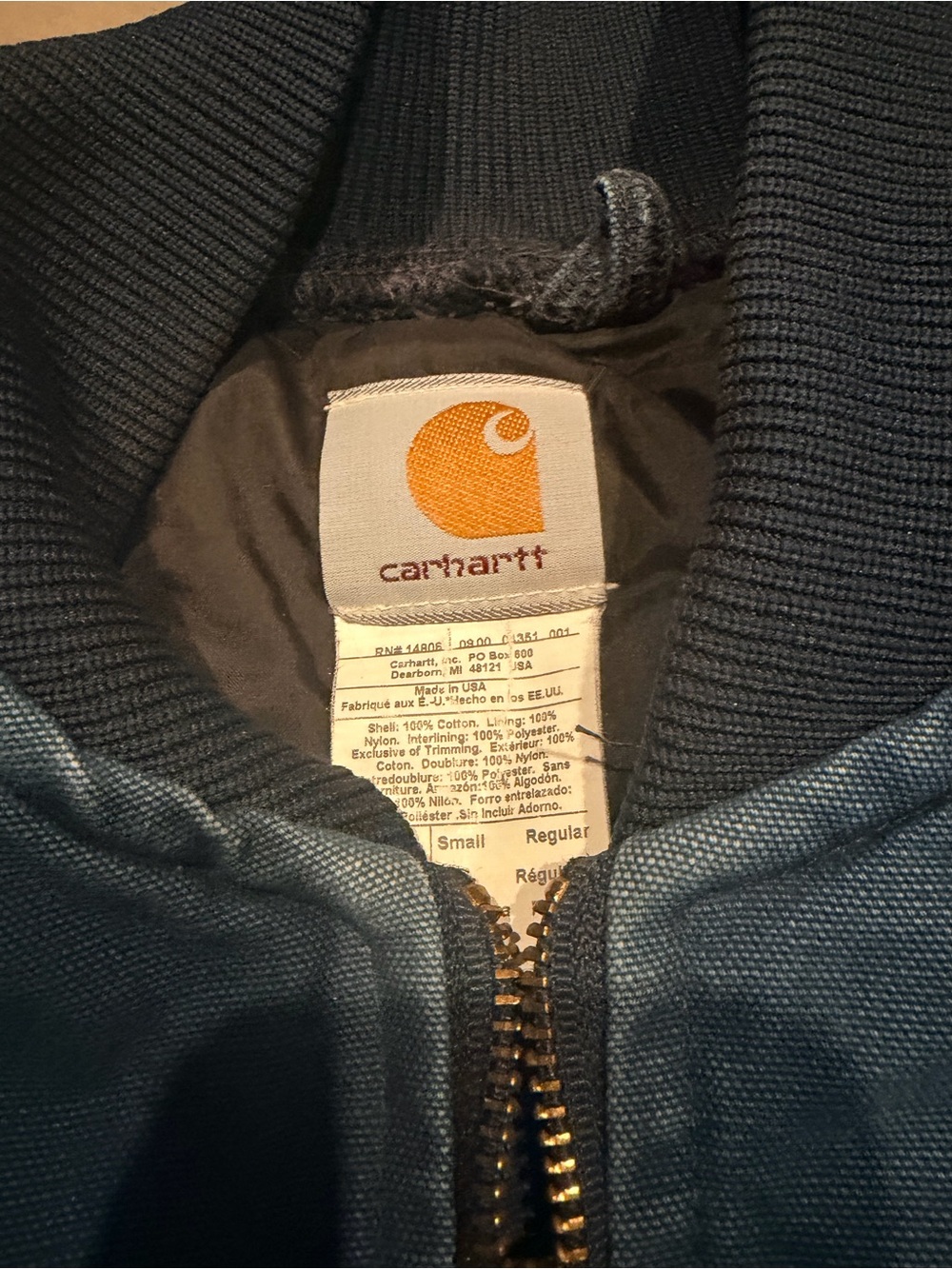 Carhartt Navy Blue Quilted Barn Vest - Picture 5 of 5